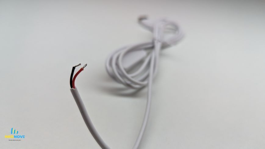 USB-кабель з вимикачем, 1,5 метри, для неонових вивісок та світильників в білій подвійній ізоляції ДД-015 фото