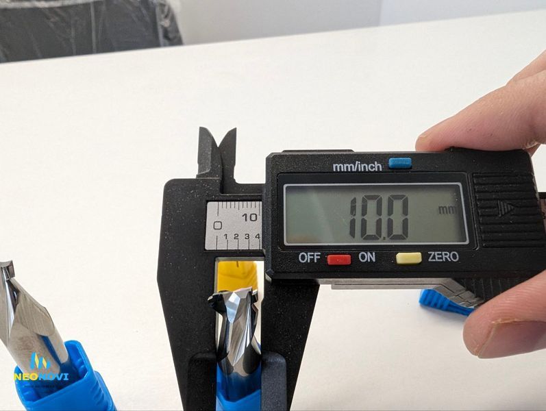 Фреза для акрилу та неону другого покоління для вкладання s-type LED та світлорозсіювача 8 мм ФРС-088 фото