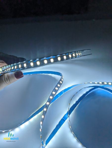 1 см, гнучка Світлодіодна LED стрічка 12 В для неонових та рекламних вивісок, Білий холодний 10000K+ 1см-ЛЕДГ-003 фото