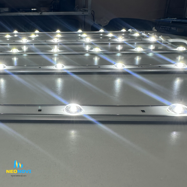 Світлодіодна лінійка SMD2835 з лінзою для лайтбоксів, RPS-FK5 - товста, 12V, 8000K, IP65 Лін-FK5-12V-8000 фото