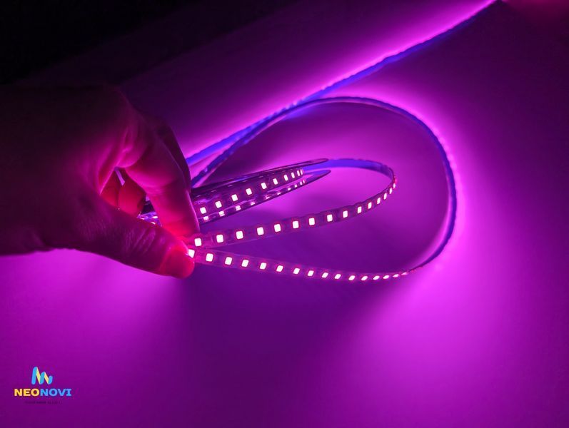 Світлодіодна LED стрічка 24 В (гнучка s-type) для неонових та рекламних вивісок, Рожево-червона ЛЕДГ-24-001 фото
