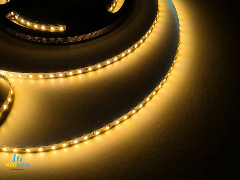 Світлодіодна LED стрічка 12 В (гнучка s-type) для неонових та рекламних вивісок, Білий-теплий 3000K-3500K ЛЕДГ-002 фото